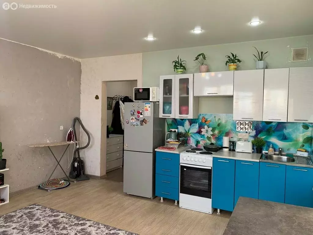 Квартира-студия: Новосибирск, Плющихинская улица, 6 (32.5 м) - Фото 1