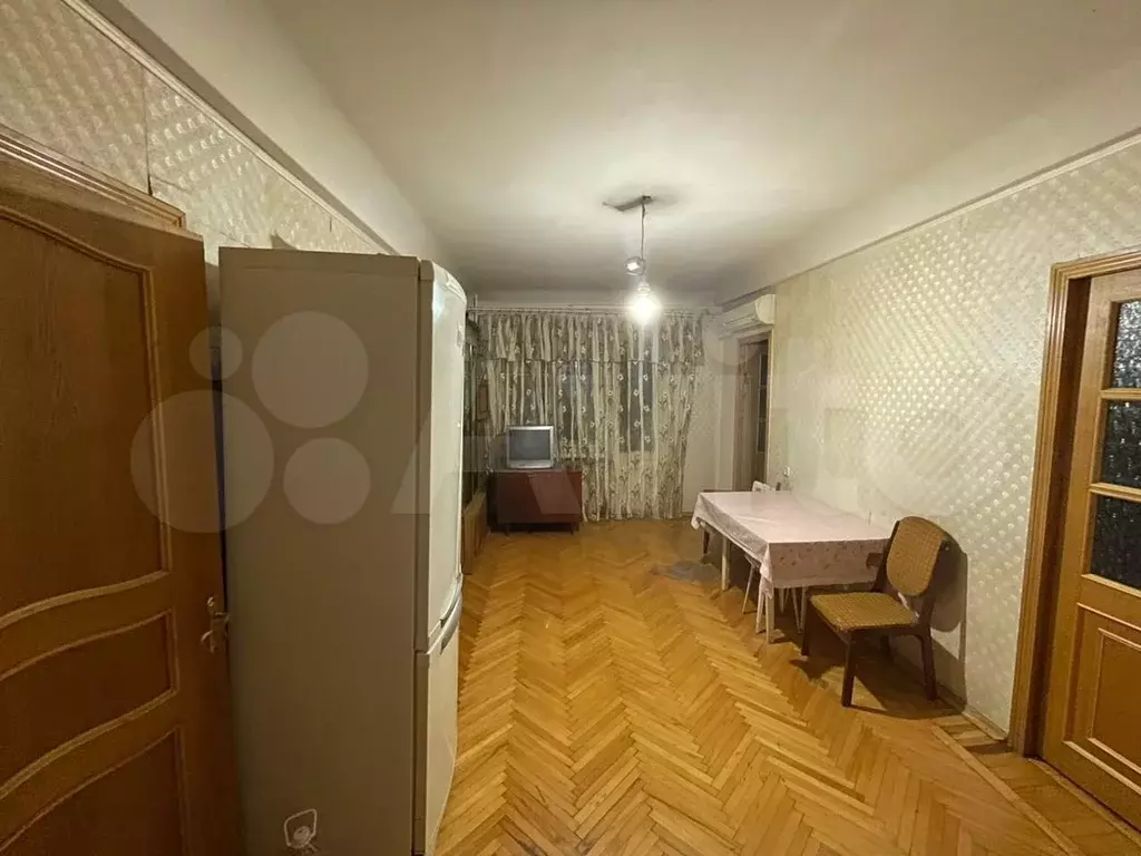 3-к. квартира, 56 м, 4/5 эт. - Фото 1