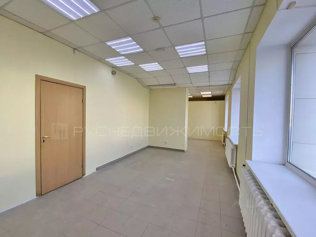 Торговая площадь в Кировская область, Киров ул. Ленина, 137 (50 м) - Фото 0