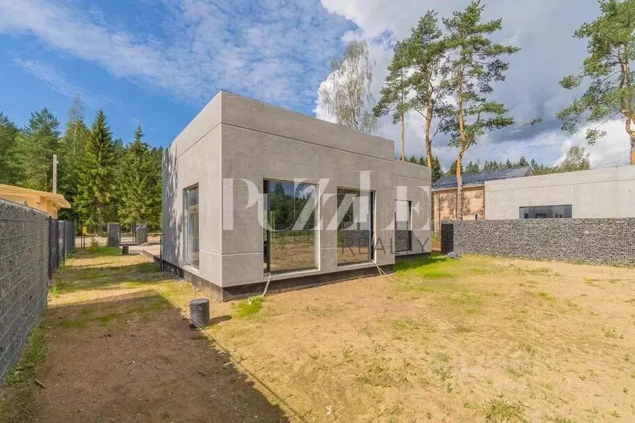 Дом в Ленинградская область, Выборгский район, Первомайское с/пос, ... - Фото 1