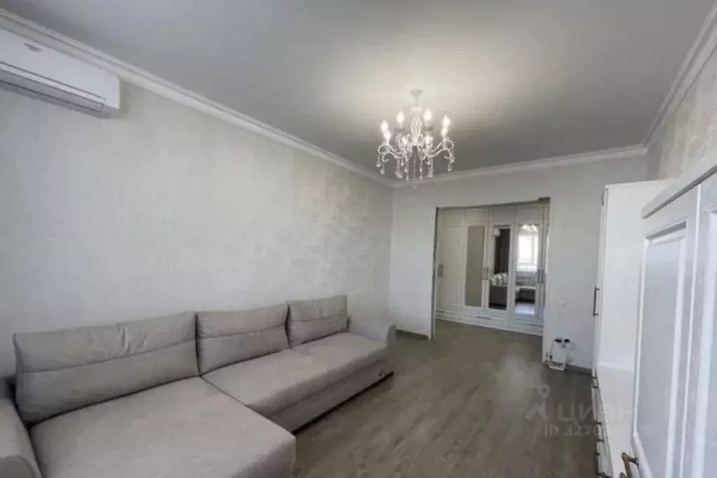 3-к кв. Белгородская область, Старый Оскол Степной мкр, 18 (85.0 м) - Фото 2