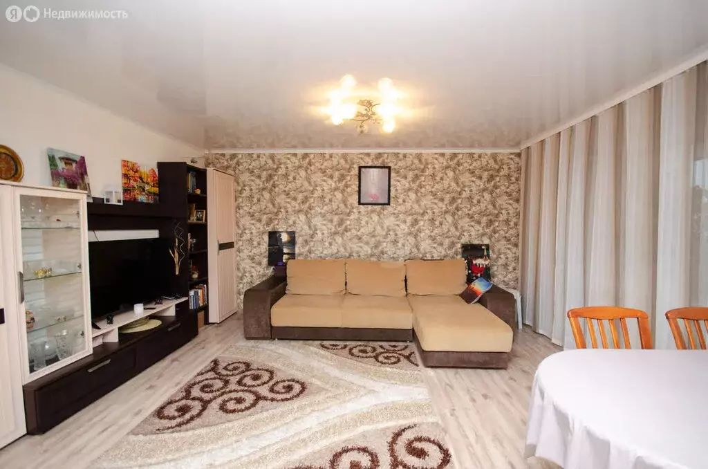 2-комнатная квартира: Ялуторовск, Вокзальная улица, 20 (49 м) - Фото 1