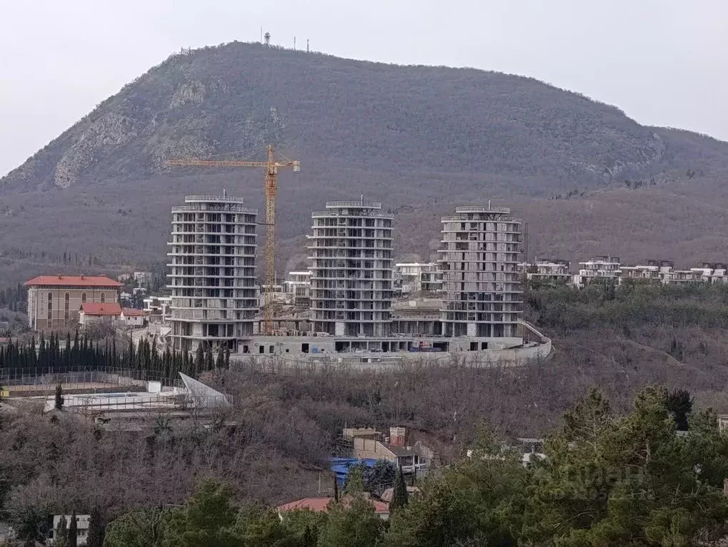 Гараж в Крым, Алушта муниципальный округ, с. Виноградное ул. Сусловой ... - Фото 2