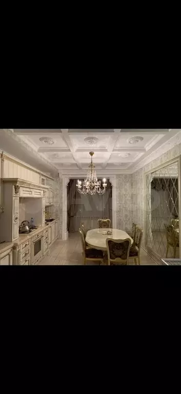 3-к. квартира, 138 м, 3/4 эт. - Фото 0