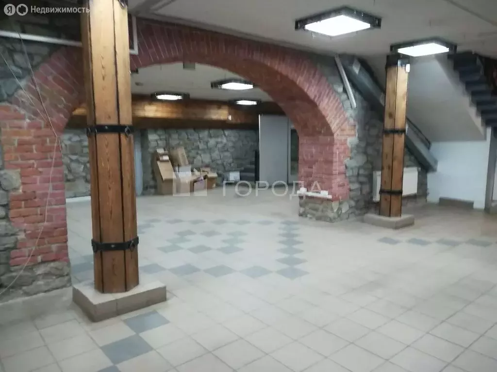 Помещение свободного назначения (222.7 м) - Фото 1