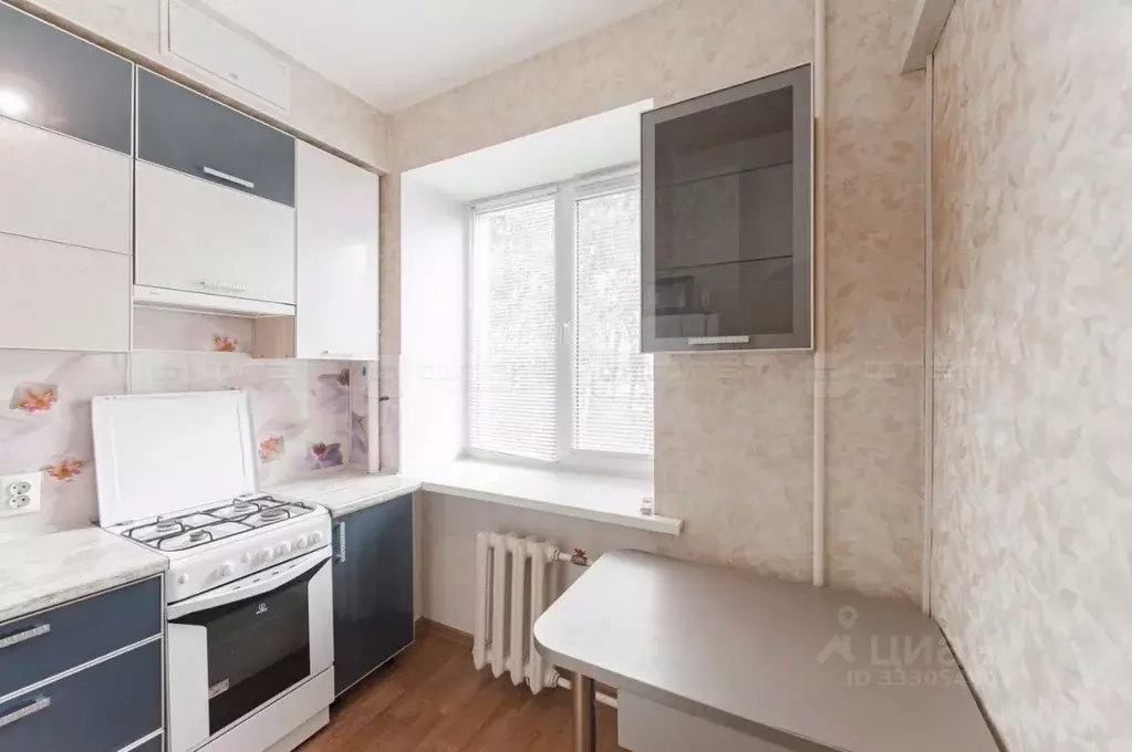 1-к кв. Татарстан, Казань Октябрьская ул., 32 (30.2 м) - Фото 1
