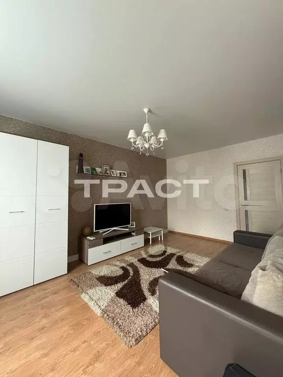 1-к. квартира, 44 м, 8/10 эт. - Фото 0