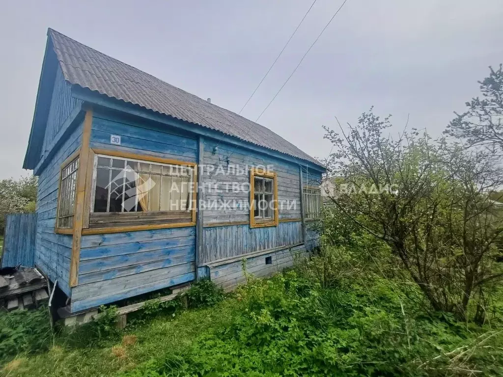 Дом в Рязанская область, Клепиковский муниципальный округ, д. Алтухово ... - Фото 1