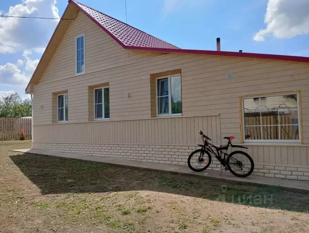 Дом в Псковская область, Пушкиногорье городское поселение, д. Кокорино ... - Фото 0