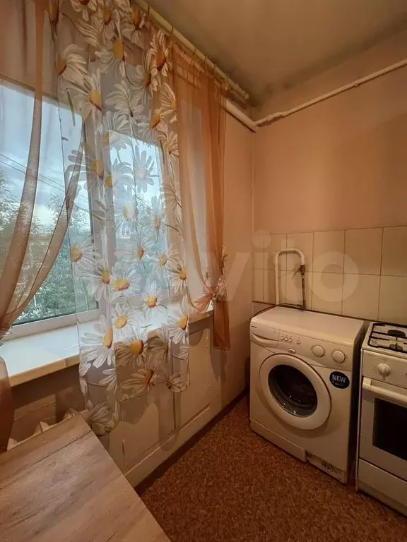 1-к. квартира, 30 м, 5/5 эт. - Фото 0
