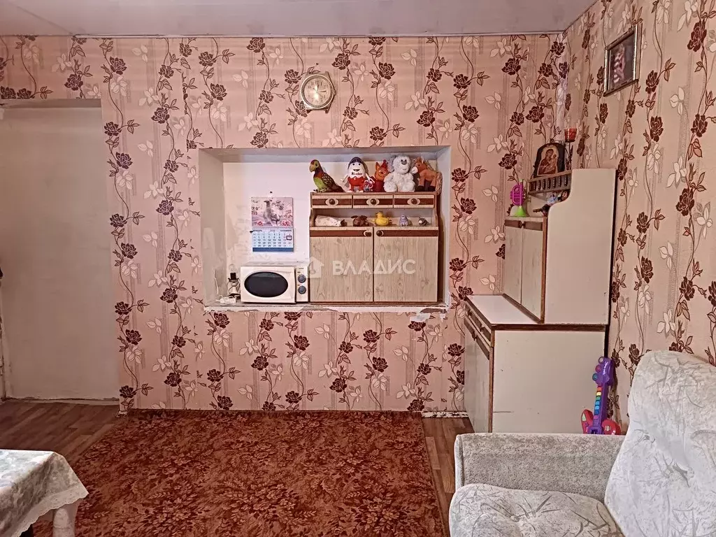 Дом в Волгоградская область, Волгоград пл. Белинского, 1 (106 м) - Фото 1