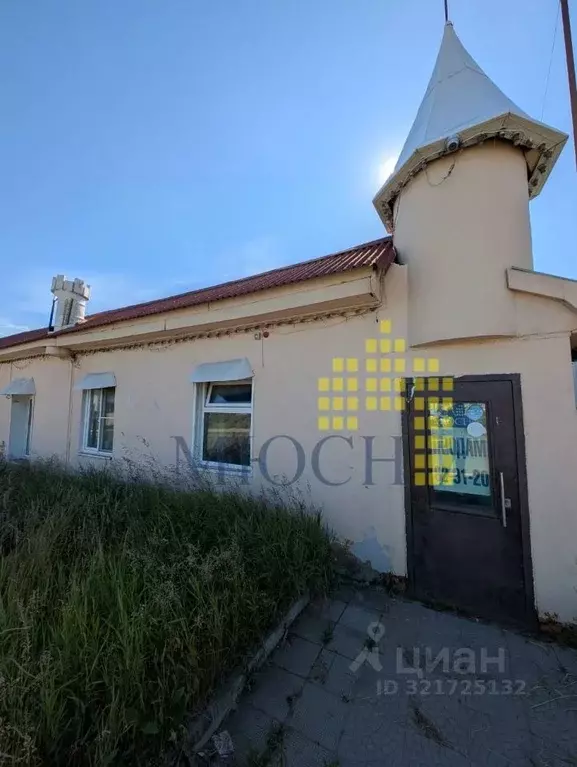 Помещение свободного назначения в Магаданская область, Магадан Речная ... - Фото 1