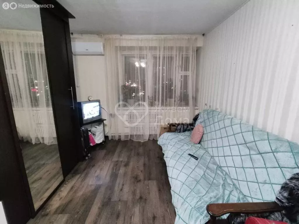 1к в -комнатной квартире (18 м) - Фото 1