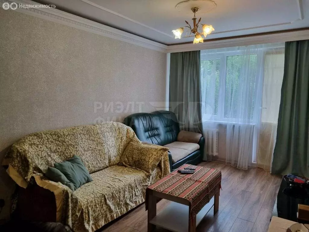 3-комнатная квартира: Калининград, улица 9 Апреля, 4 (64 м) - Фото 1