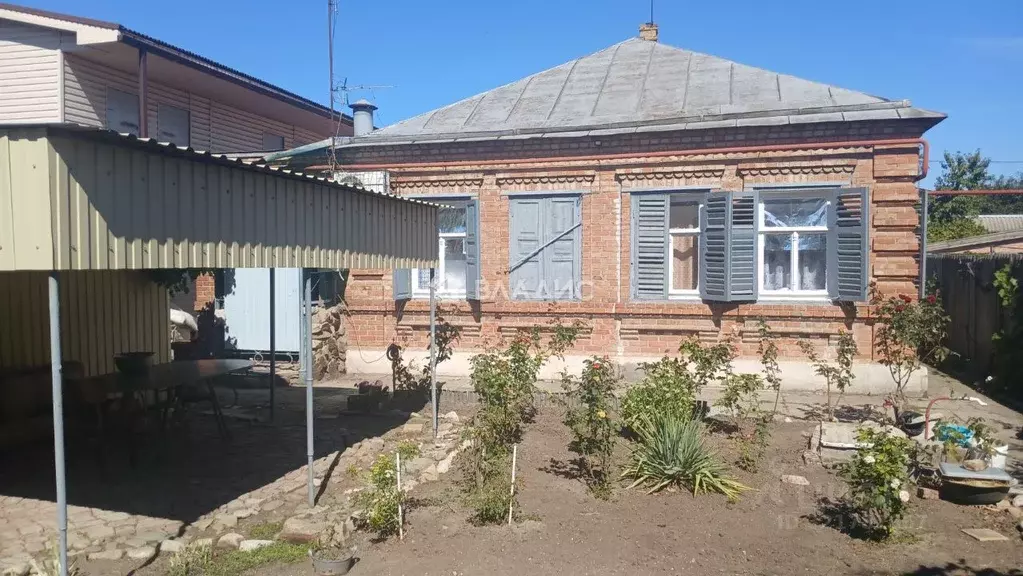 Дом в Краснодарский край, Ейск Таманская ул. (88 м) - Фото 0