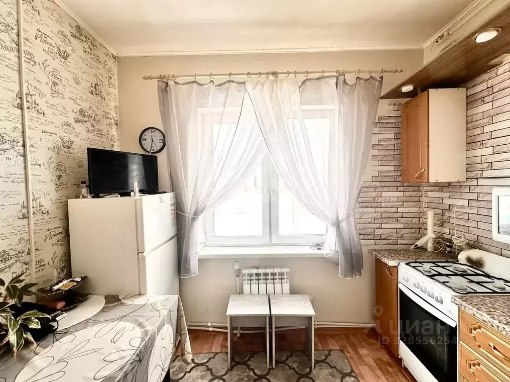 2-к кв. Ямало-Ненецкий АО, Пуровский район, Уренгой пгт, 1-й мкр 9 ... - Фото 1