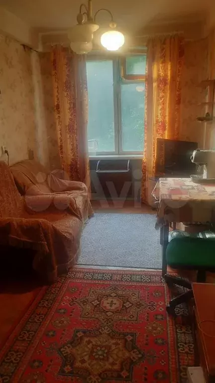 Комната 18 м в 3-к., 3/5 эт. - Фото 0