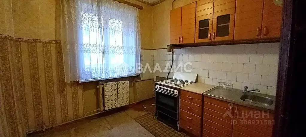2-к кв. Брянская область, Брянск ул. Пушкина, 34 (61.6 м) - Фото 0