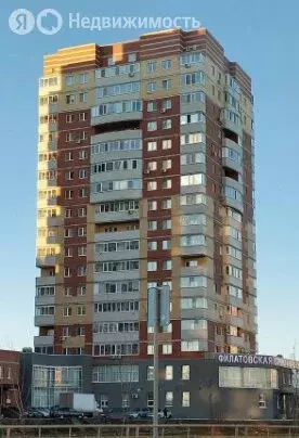 1-комнатная квартира: Тюмень, улица Николая Зелинского, 5к2 (49.1 м) - Фото 1