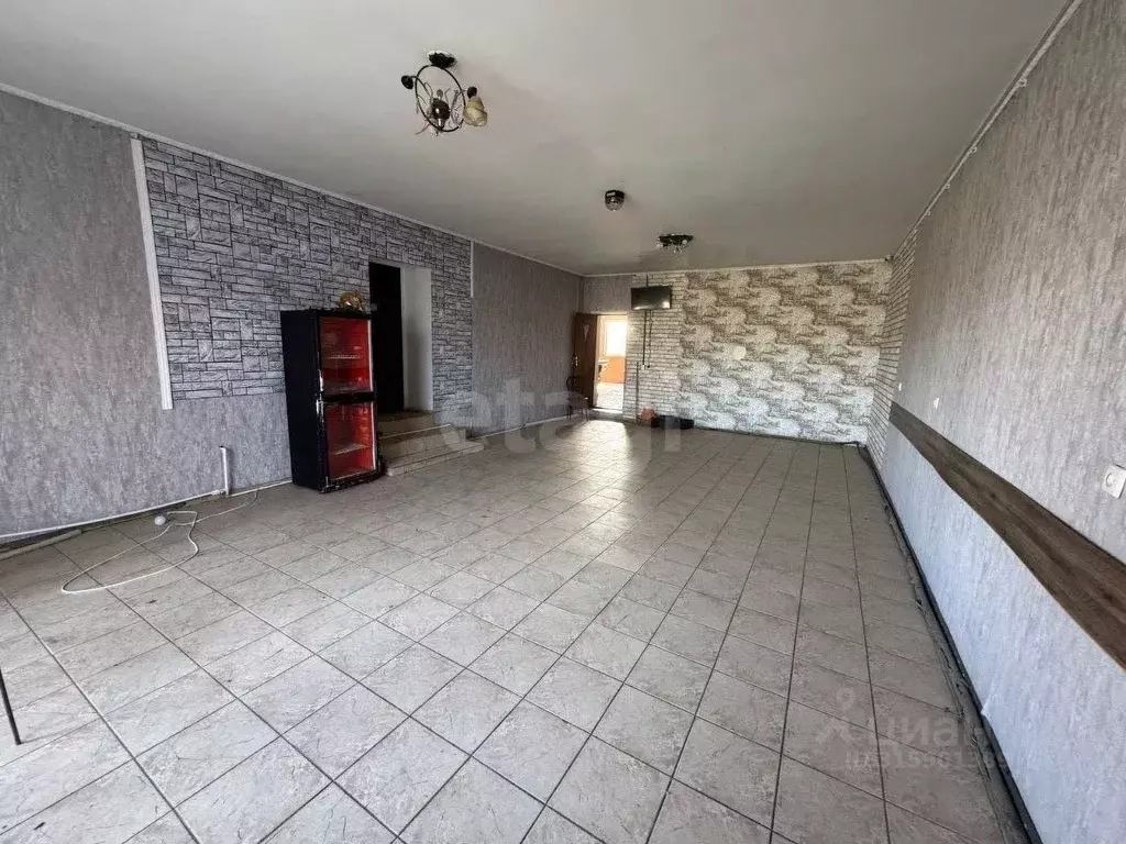 Торговая площадь в Крым, Нижнегорский район, с. Садовое ул. ... - Фото 1