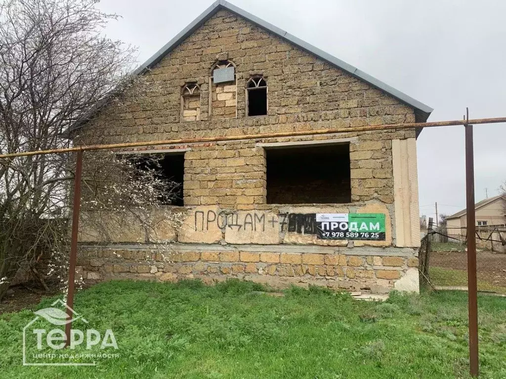 Дом в Крым, Раздольное пгт ул. Молодежная, 5 (150 м) - Фото 1