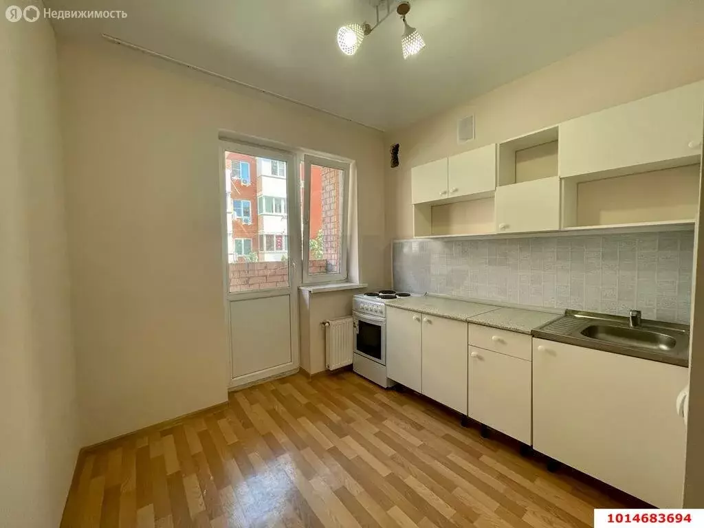 2-комнатная квартира: Новая Адыгея, улица Тургеневское шоссе, 33/2к25 ... - Фото 1