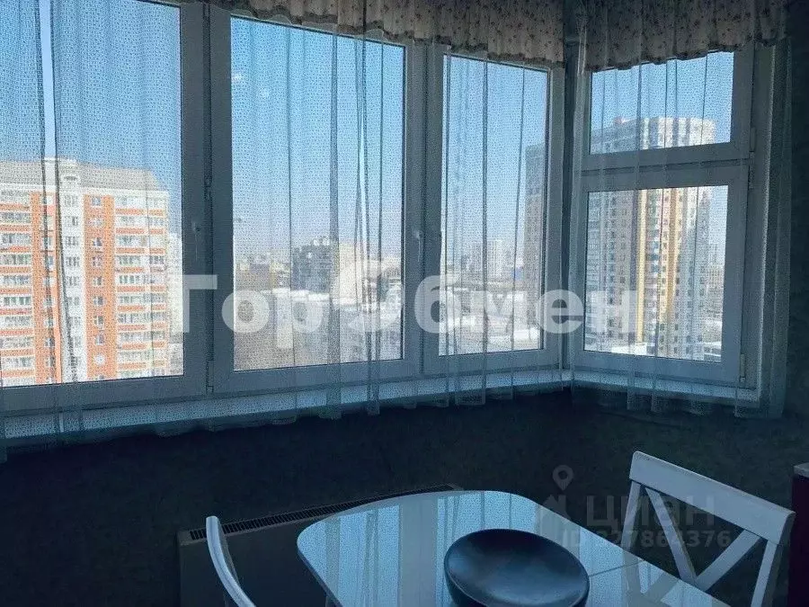 3-к кв. Москва Черноморский бул., 4к1 (74.7 м) - Фото 2