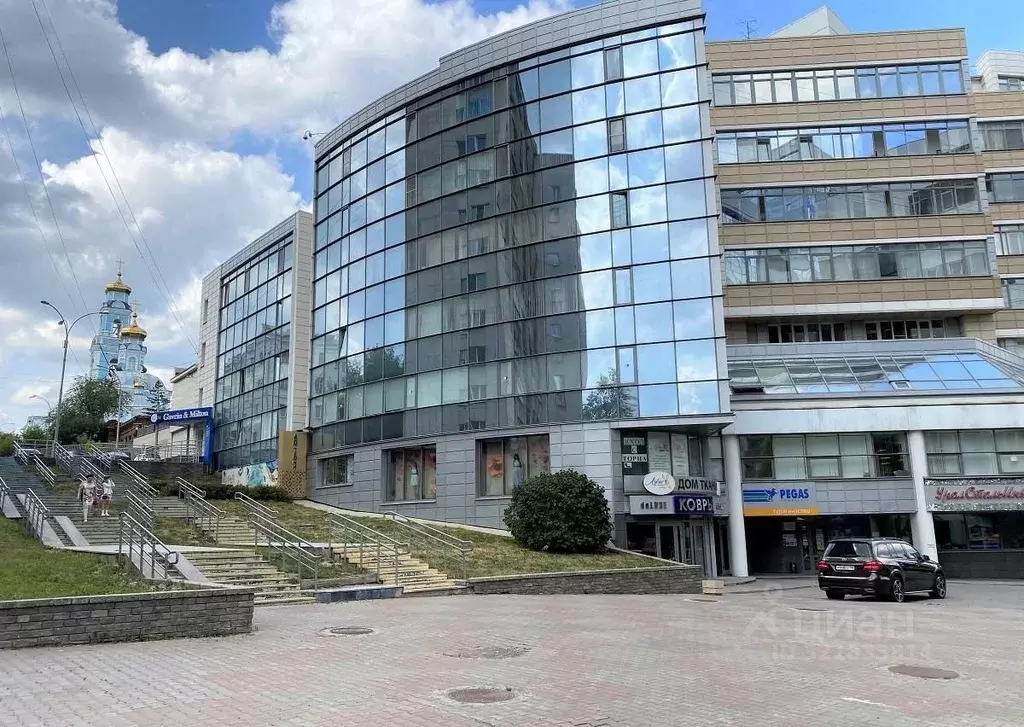 Торговая площадь в Свердловская область, Екатеринбург ул. ... - Фото 1
