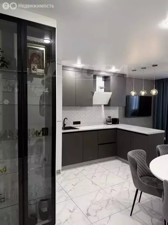 3-комнатная квартира: Тюмень, улица Валентины Трофимовой, 9 (86.7 м) - Фото 1