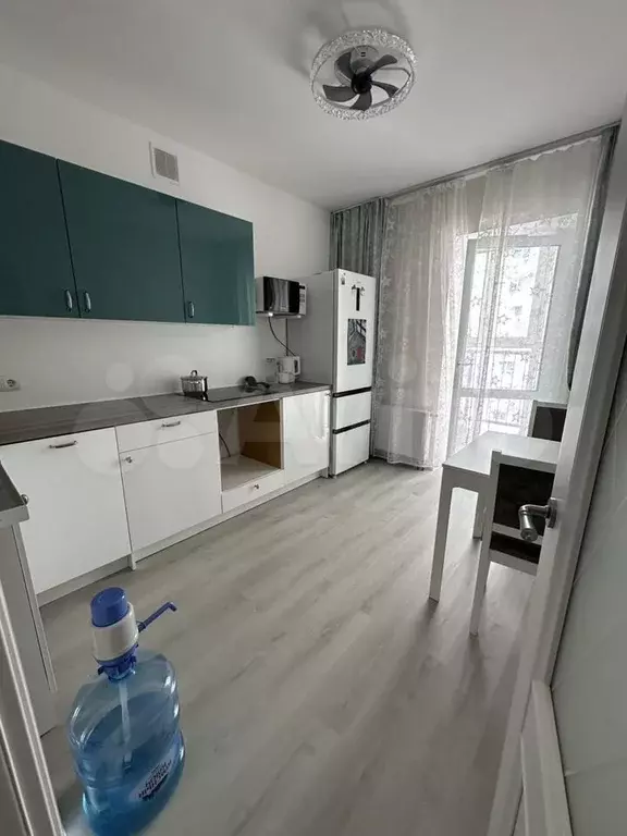 2-к. квартира, 55 м, 9/9 эт. - Фото 1