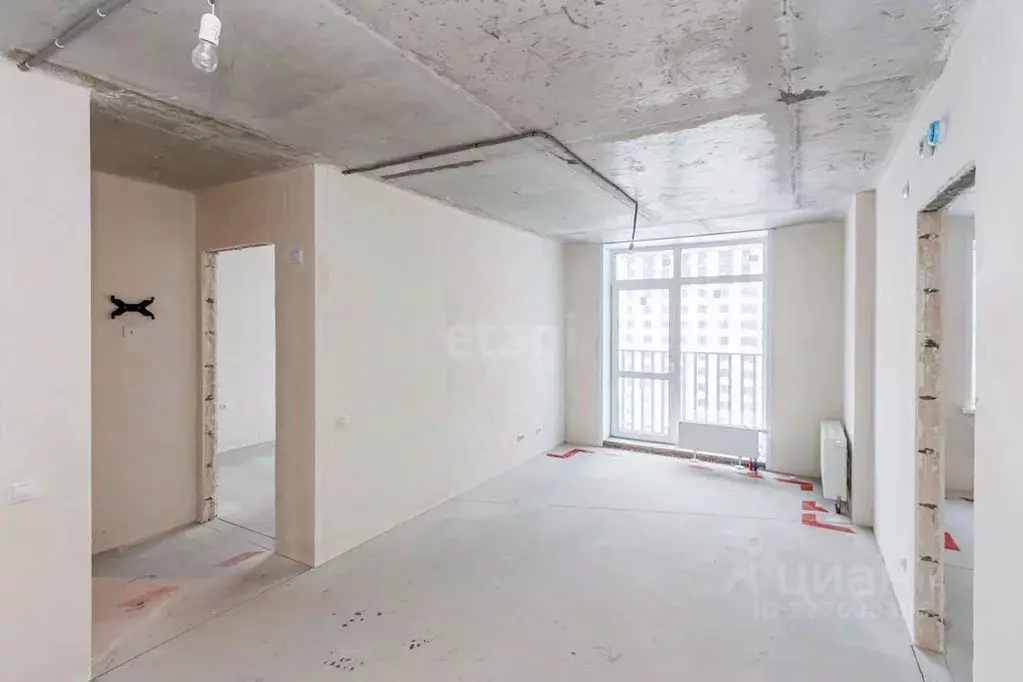 2-к кв. Тюменская область, Тюмень Интернациональная ул., 199к9 (62.7 ... - Фото 2