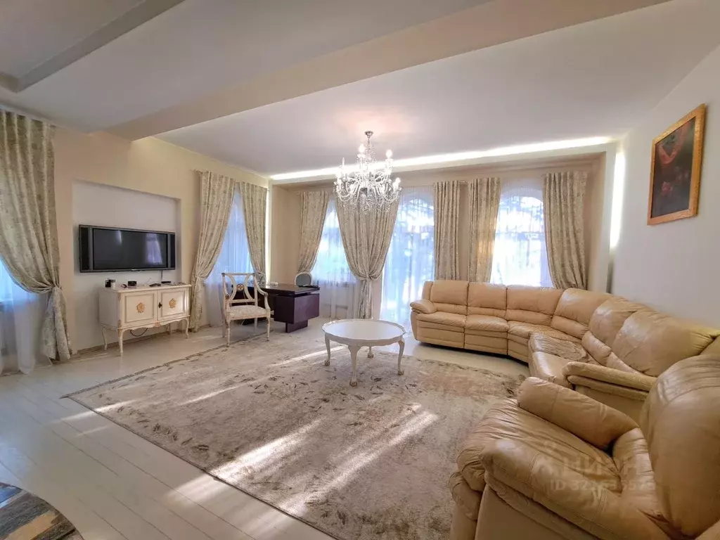 4-к кв. Калининградская область, Калининград ул. Каштановая Аллея, 3А ... - Фото 1