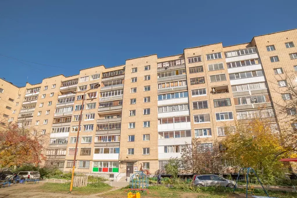 3-к кв. Свердловская область, Екатеринбург ул. Куйбышева, 102 (61.8 м) - Фото 0