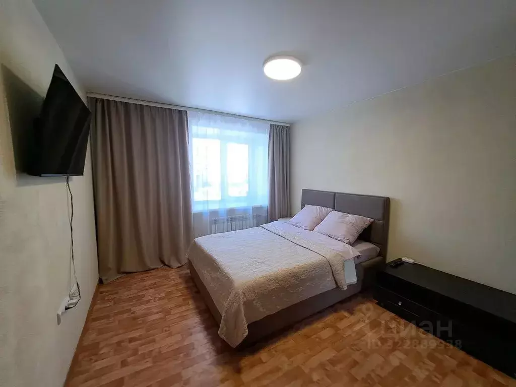 1-к кв. Омская область, Омск Светловская ул., 10 (33.0 м) - Фото 2