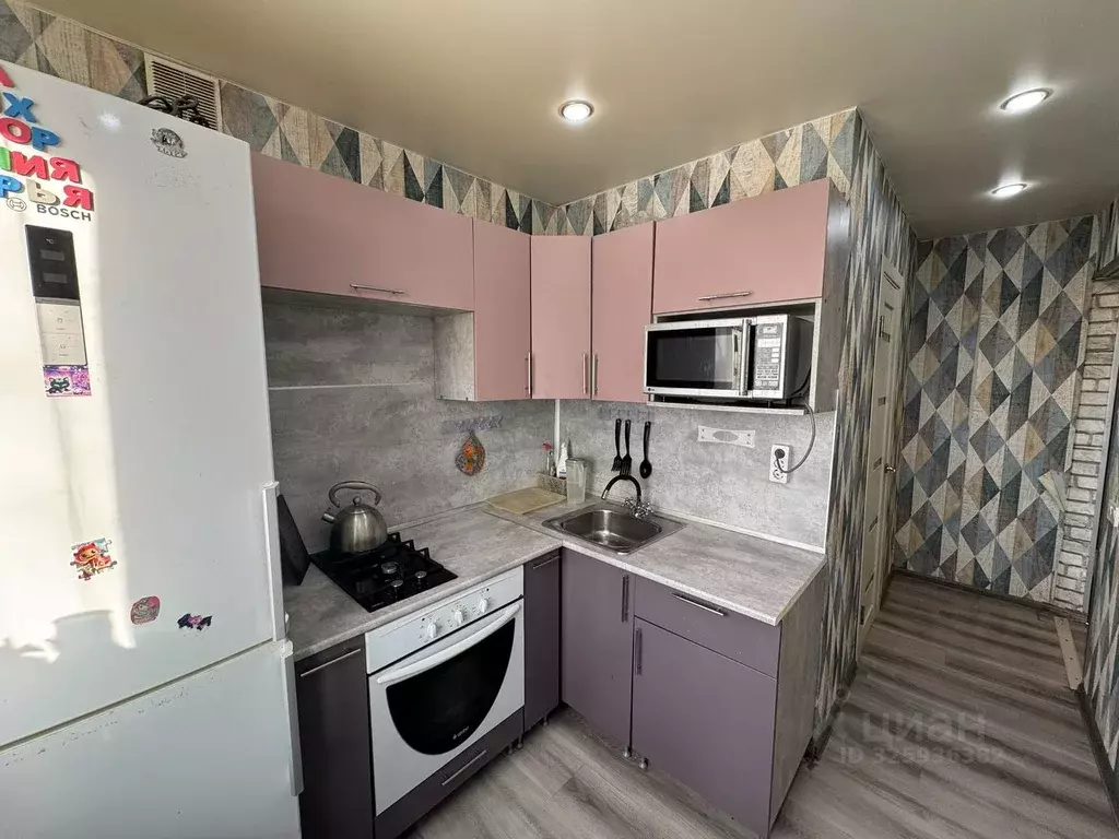 2-к кв. Нижегородская область, Нижний Новгород ул. Переходникова, 7 ... - Фото 2