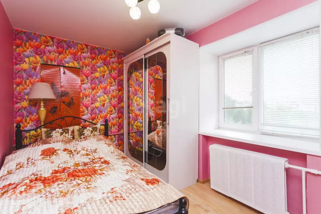 Продаётся 4-к квартира, 65 м - Фото 1