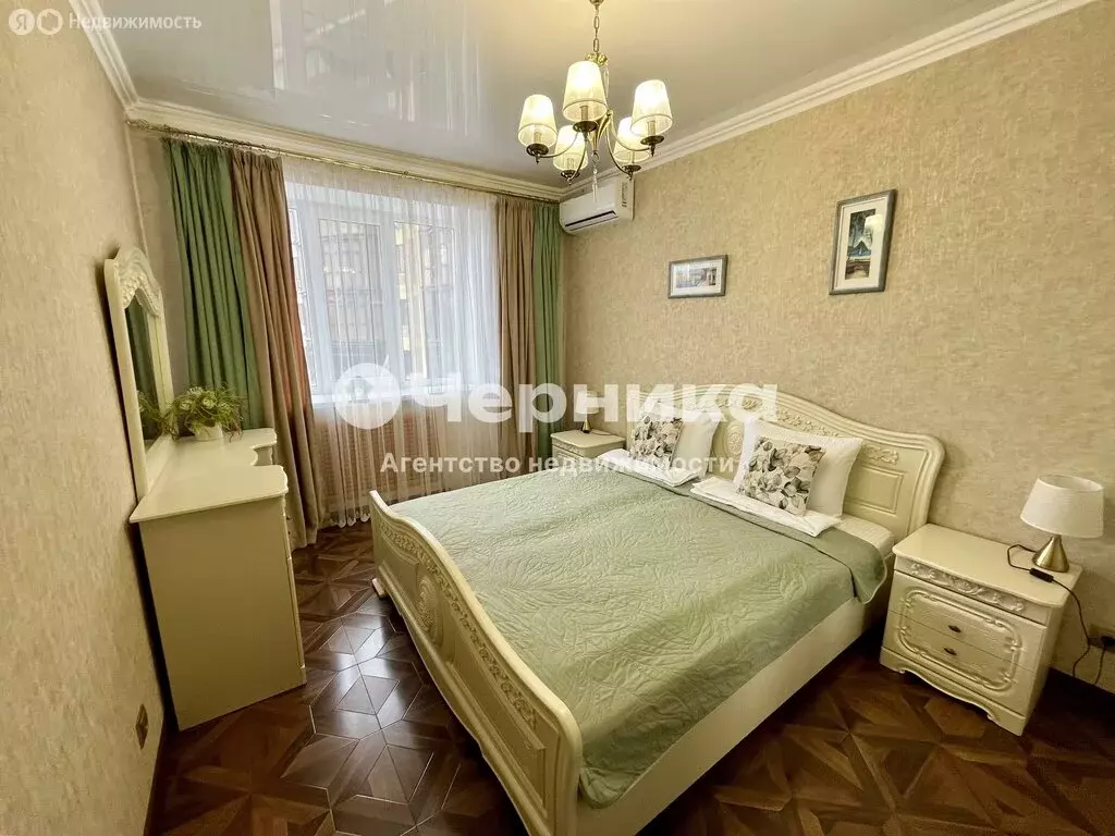 3-комнатная квартира: Ессентуки, улица Комарова, 23 (74.3 м) - Фото 1