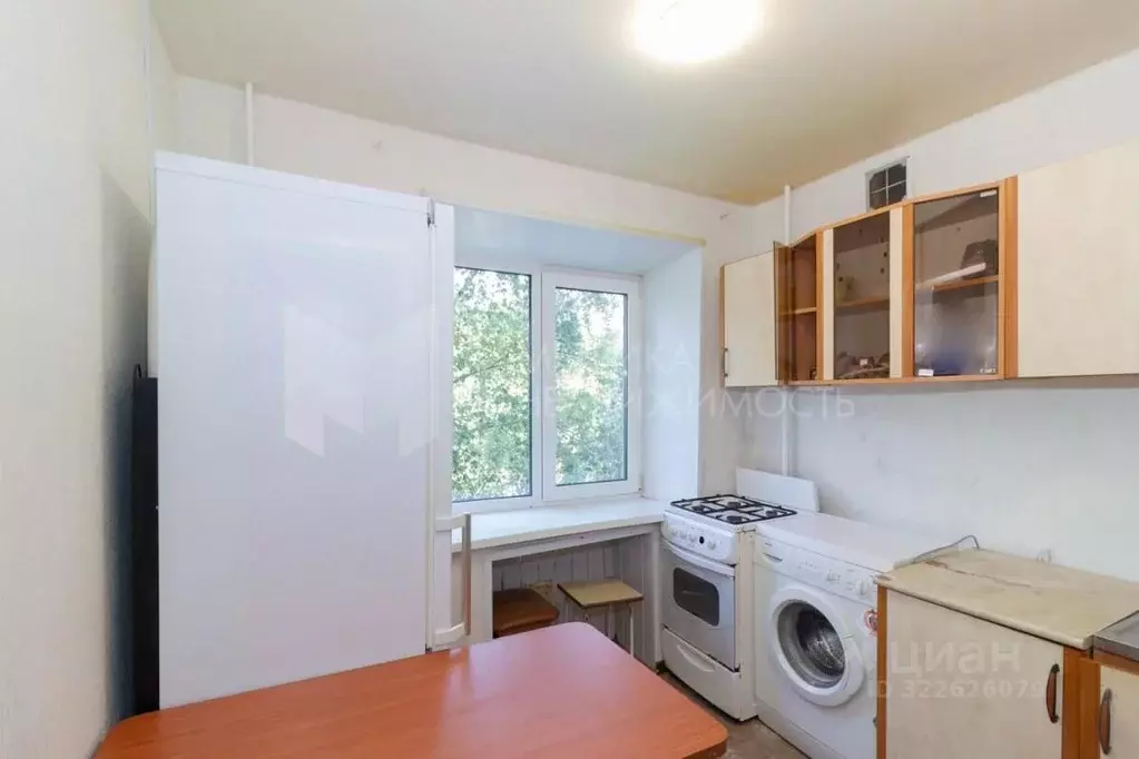 2-к кв. Тюменская область, Тюмень ул. Пермякова, 10 (44.0 м) - Фото 1