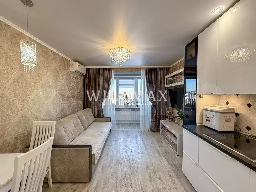 3-к. квартира, 80 м, 9/9 эт. - Фото 0