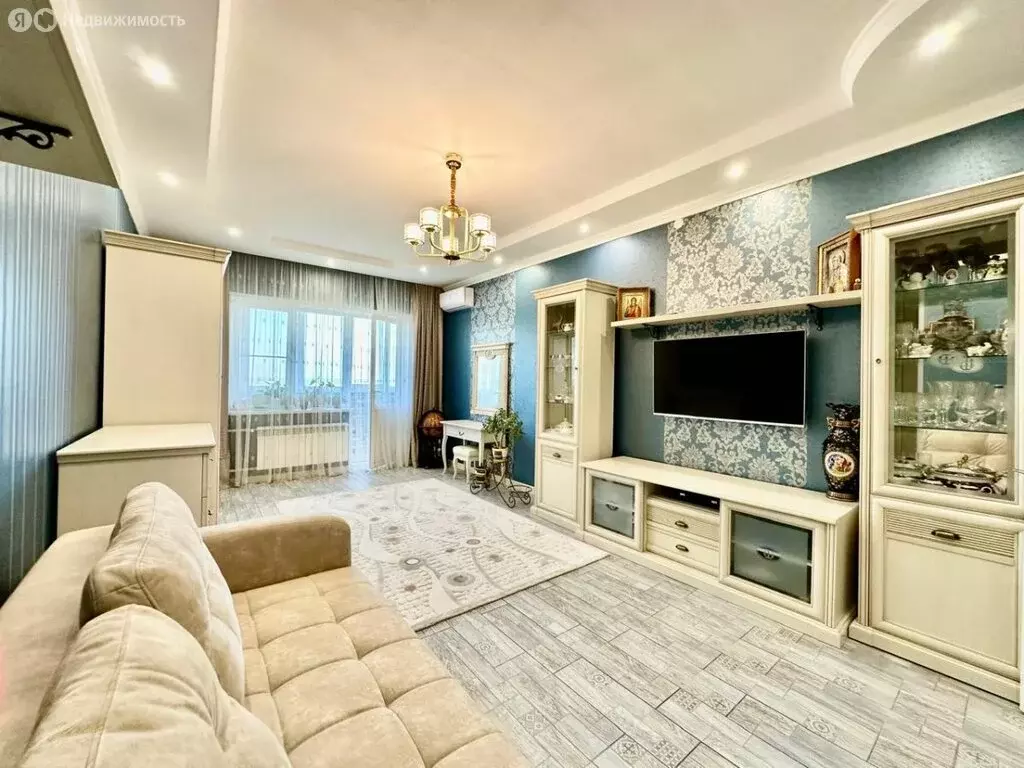 3-комнатная квартира: Курск, Хуторская улица, 4 (103.2 м) - Фото 1