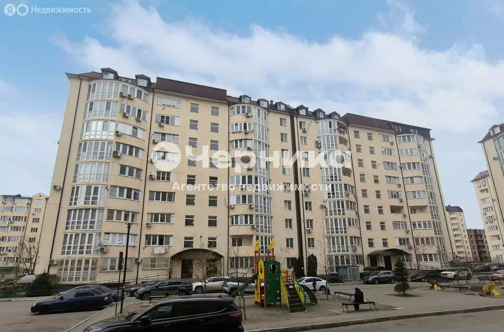 3-комнатная квартира: Пятигорск, Оранжерейная улица, 21к1 (109.8 м) - Фото 1