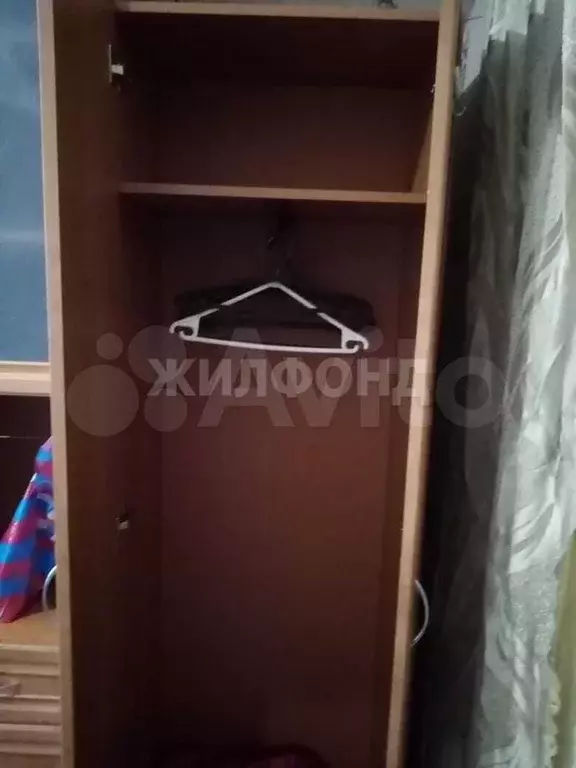 Комната 15 м в 9-к., 2/5 эт. - Фото 1