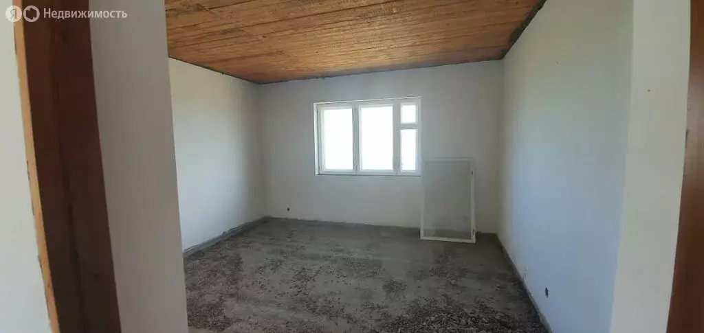 Дом в Волгоград, улица 33 Героев (400 м) - Фото 0
