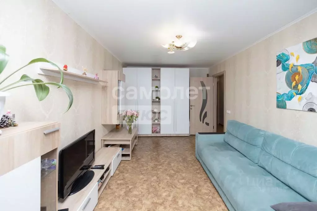 3-к кв. Челябинская область, Челябинск ул. Героев Танкограда, 40а ... - Фото 1