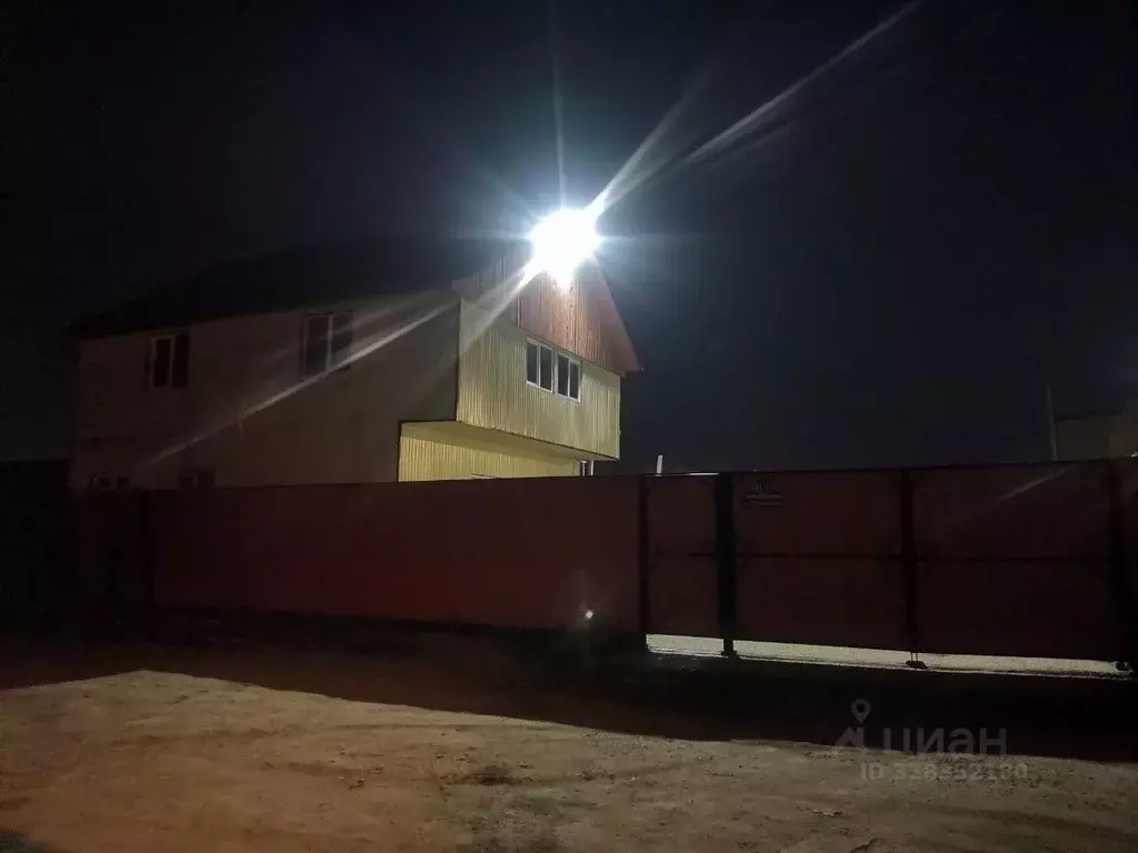 Дом в Саха (Якутия), Якутск ул. Чернышевского (160 м) - Фото 2