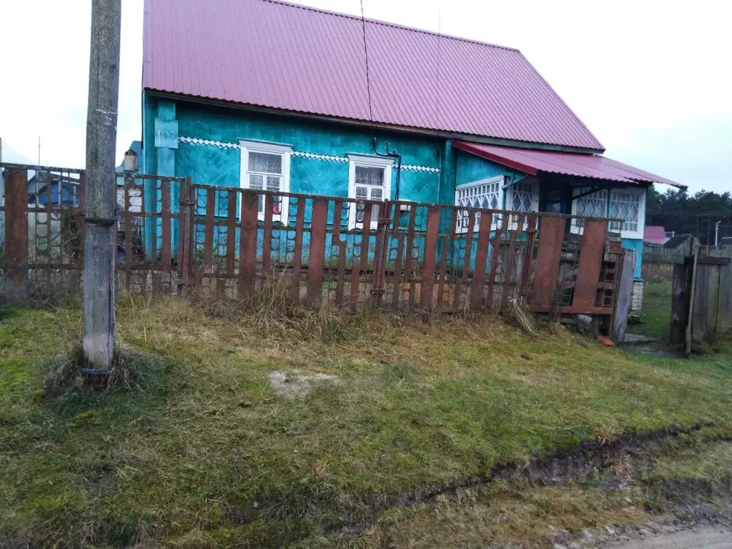 Дом в Брянская область, Жуковка Краснослободская ул. (50 м) - Фото 1