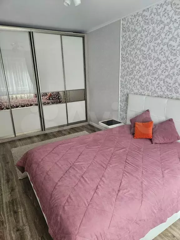 3-к. квартира, 65 м, 1/5 эт. - Фото 1