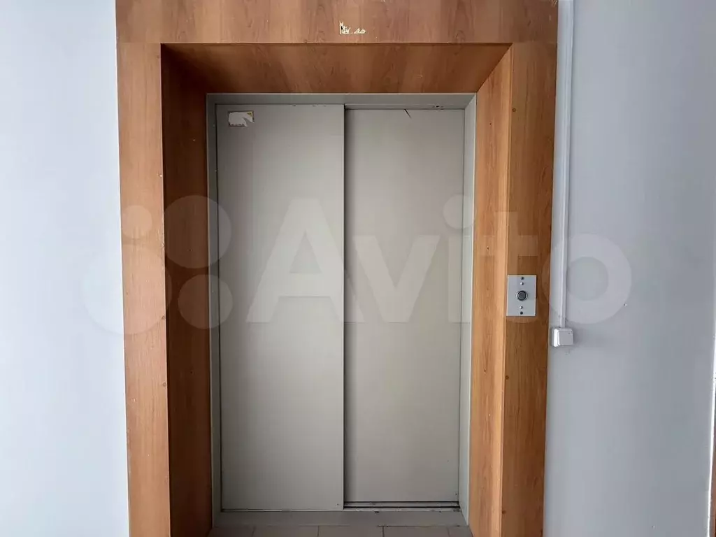1-к. квартира, 32 м, 9/9 эт. - Фото 0