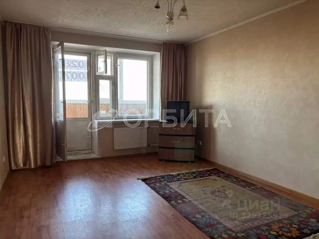 2-к кв. Тюменская область, Тюмень Интернациональная ул., 140 (67.7 м) - Фото 2