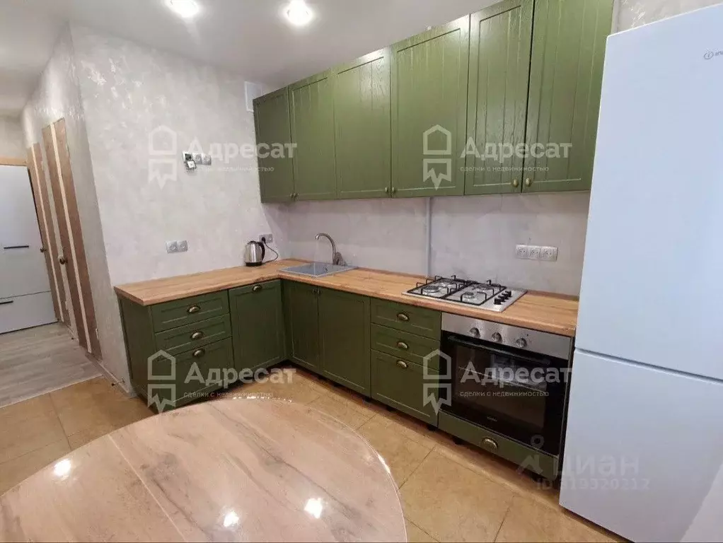 2-к кв. Волгоградская область, Волгоград Казахская ул., 18 (54.0 м) - Фото 0